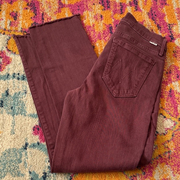 MOTHER Ankle Cropped Jeans in Deep Burgundy - Picture 10 of 10